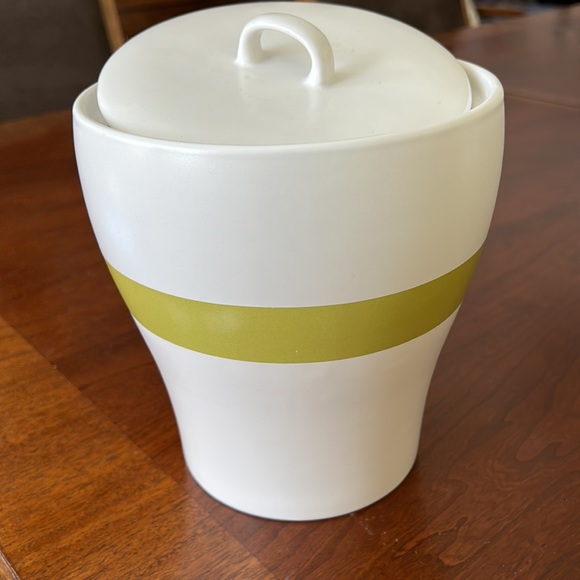 Starbucks canister - Picture 10 of 14